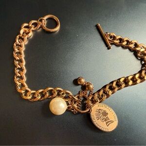 Elegant Gold Chain Bracelet with Coin Charm